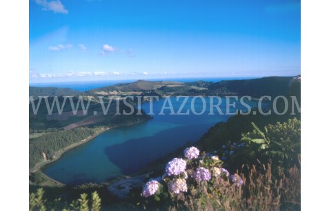 Pico do Ferro viewpoint - Furnas Lake