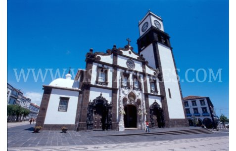  São Sebastião Church 